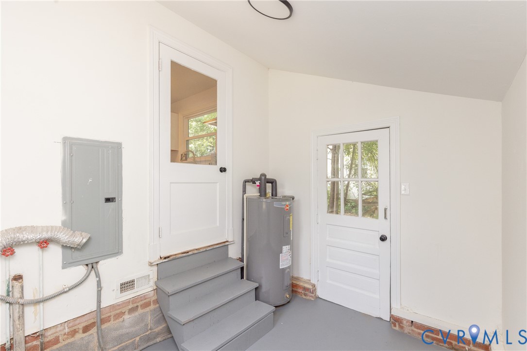 3022 Pinehurst Road Richmond, VA 23228 - Photo 33 of 38