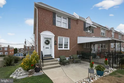 $259,900 | 5201 Whitehall Drive, Clifton Heights, PA 19018