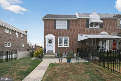 $259,900 | 5201 Whitehall Drive, Clifton Heights, PA 19018