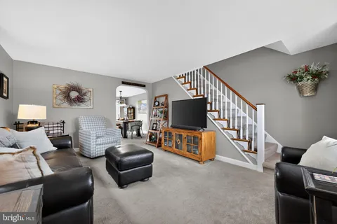 $259,900 | 5201 Whitehall Drive, Clifton Heights, PA 19018