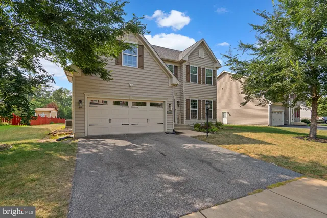 $585,000 | 10465 Sugarberry Street, Waldorf, MD 20603