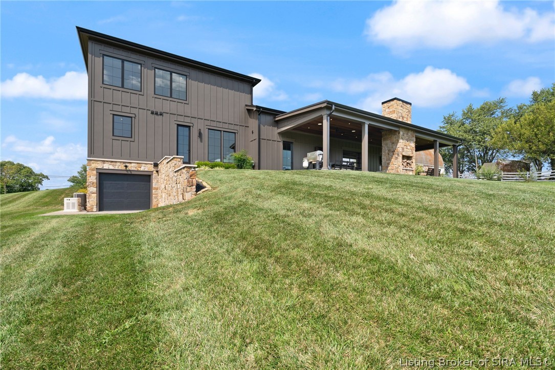 15000 Starlight Road Floyds Knobs, IN 47119 - Photo 8 of 99 Gallery Image 8