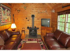 758 Boardman Loop Wardsboro, VT 05360 - Photo 8 of 16 Gallery Image 8