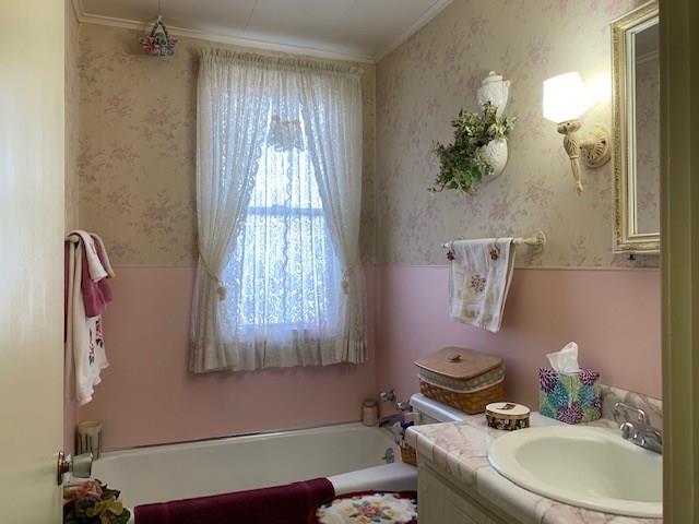 1039 Reeves Avenue Monessen, PA 15062 - Photo 14 of 24 Full Bath