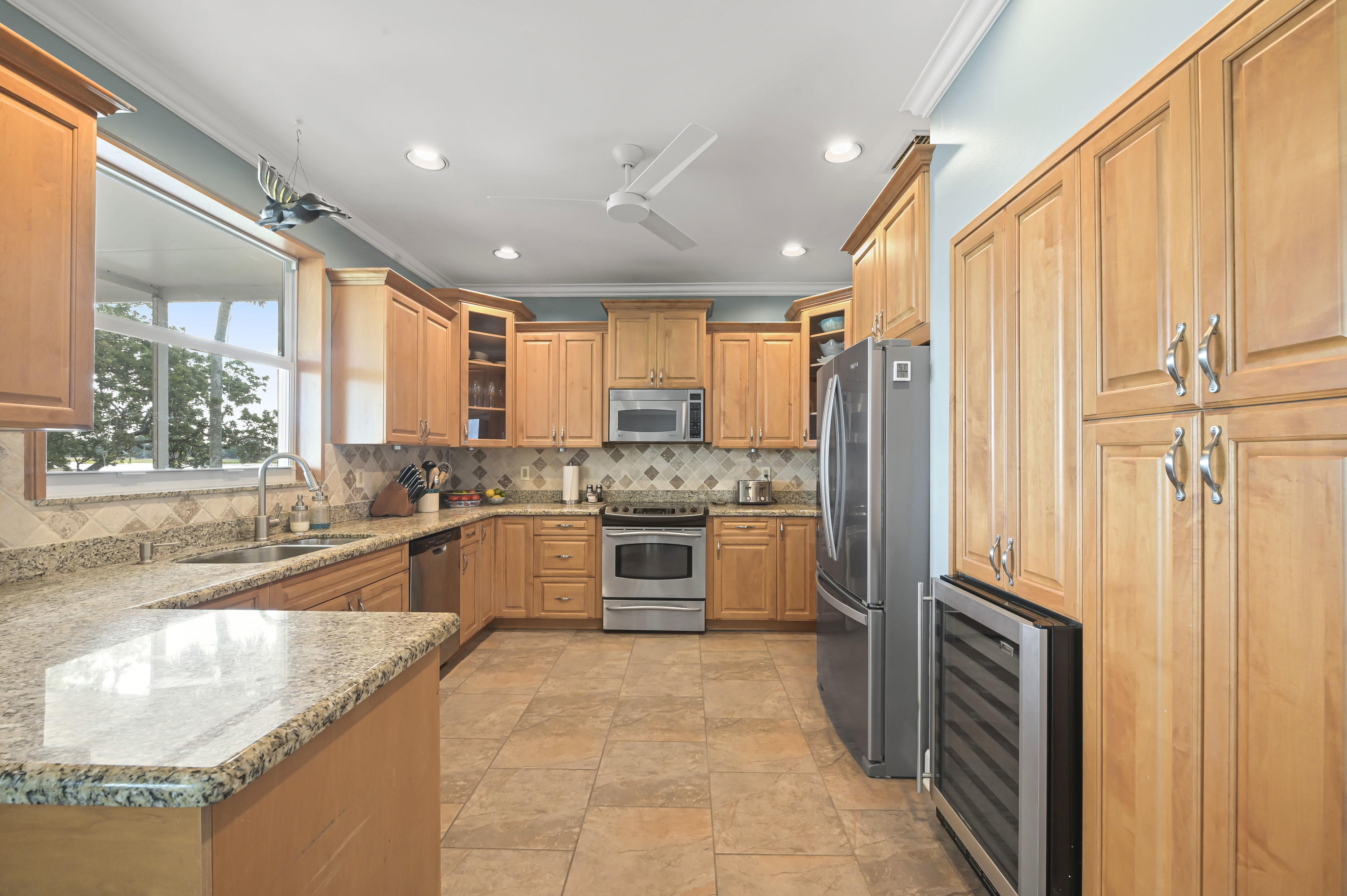7325 Shell Ridge Terrace Lake Worth, FL 33467 - Photo 13 of 43 Kitchen 1
