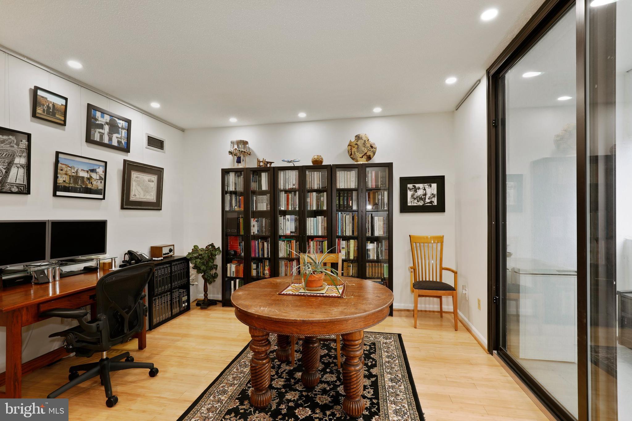 6101 Edsall Road, Unit 1808 Alexandria, VA 22304 - Photo 5 of 28