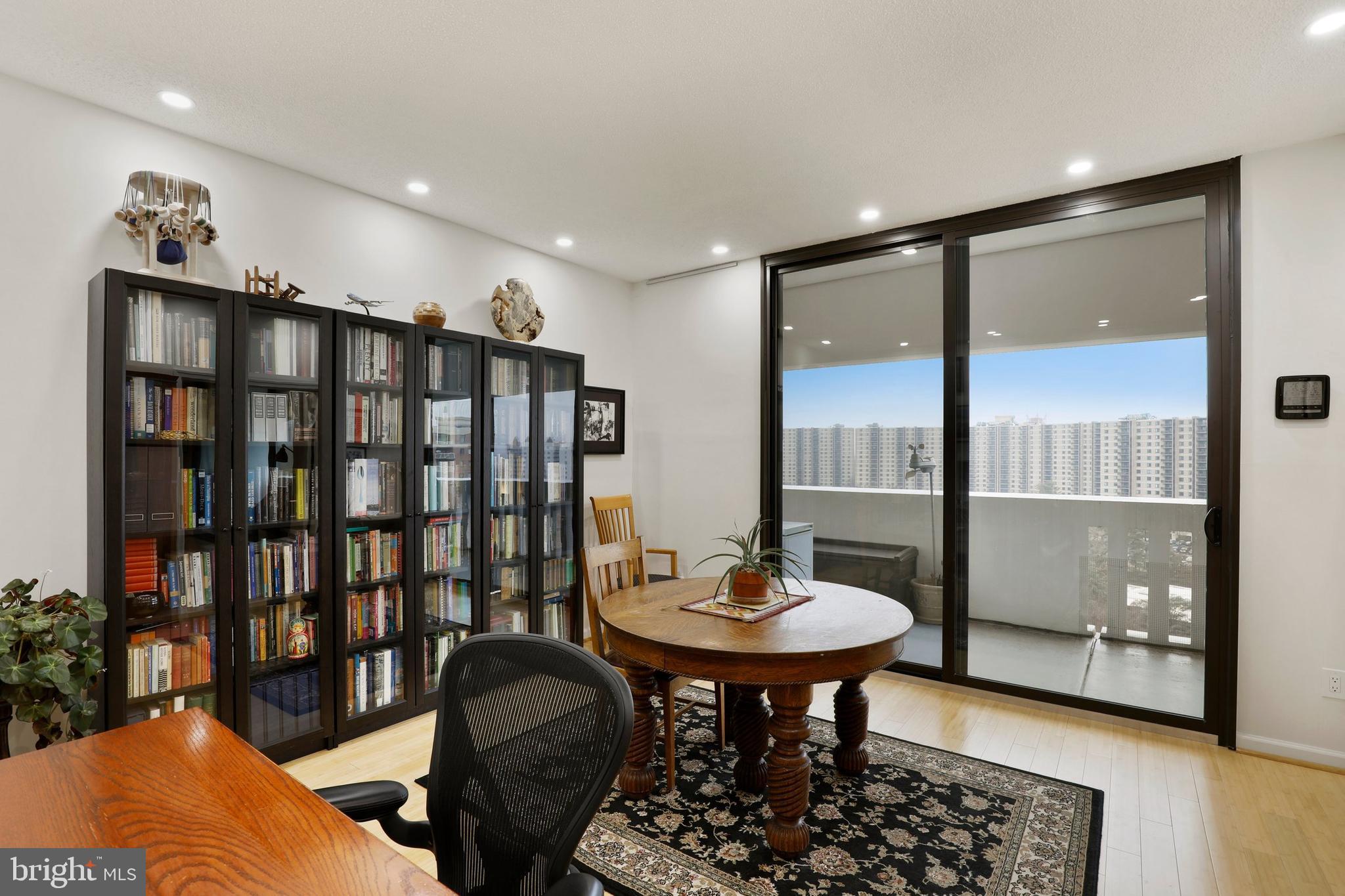 6101 Edsall Road, Unit 1808 Alexandria, VA 22304 - Photo 6 of 28
