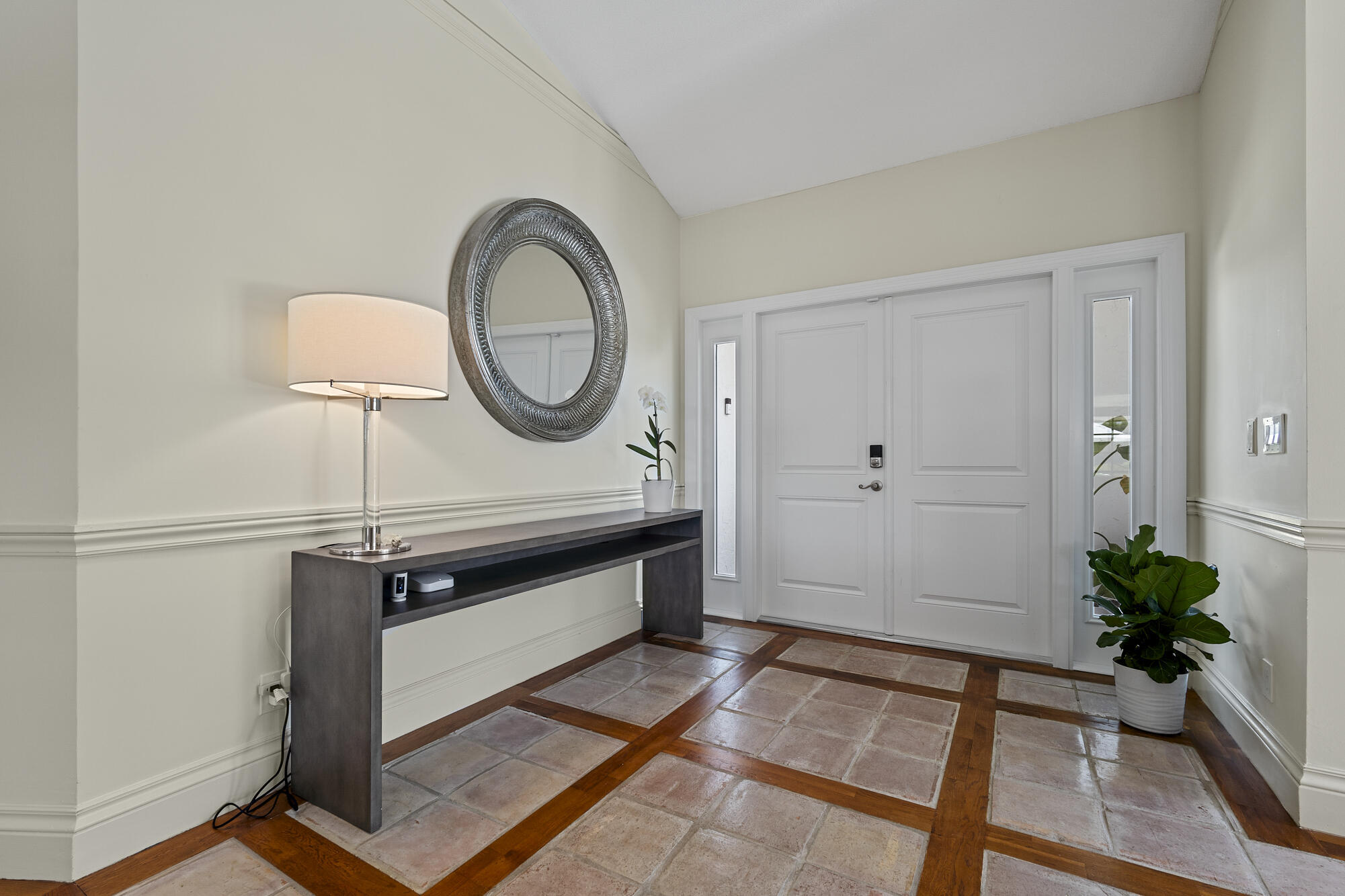 10252 Shireoaks Lane Boca Raton, FL 33498 - Photo 4 of 51 alfa17