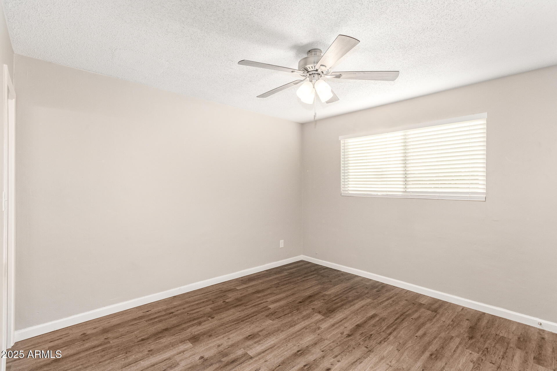 836 South Pasadena Mesa, AZ 85210 - Photo 17 of 29 17 - Pasadena