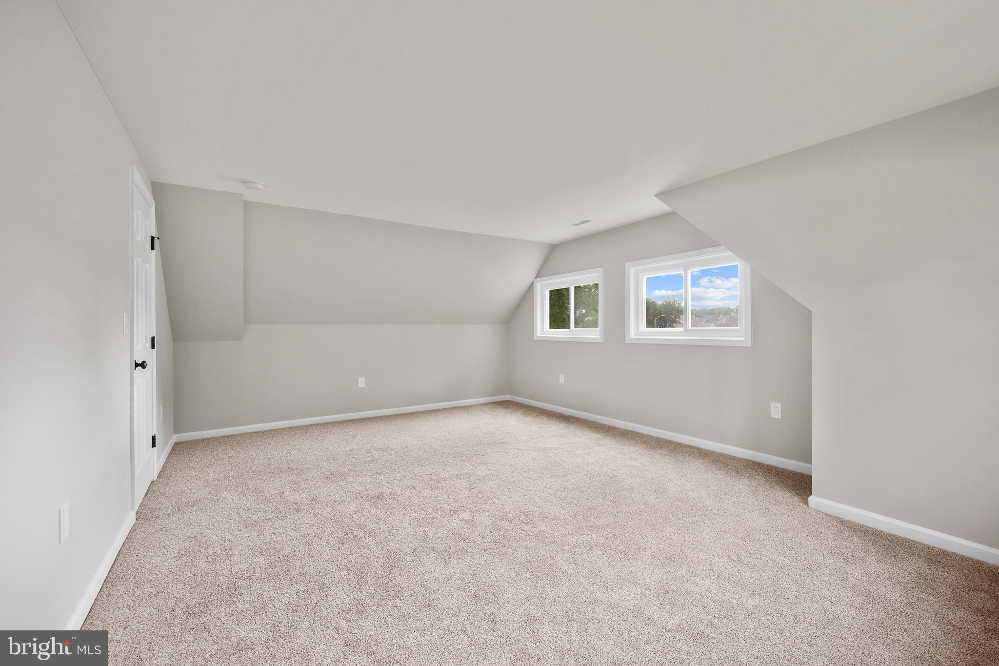 80 Hollow Road Levittown, PA 19056 - Photo 24 of 31 Gallery Image 24