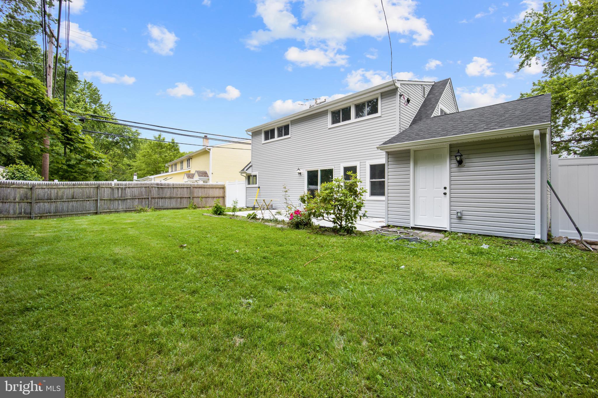 80 Hollow Road Levittown, PA 19056 - Photo 28 of 31 Gallery Image 28