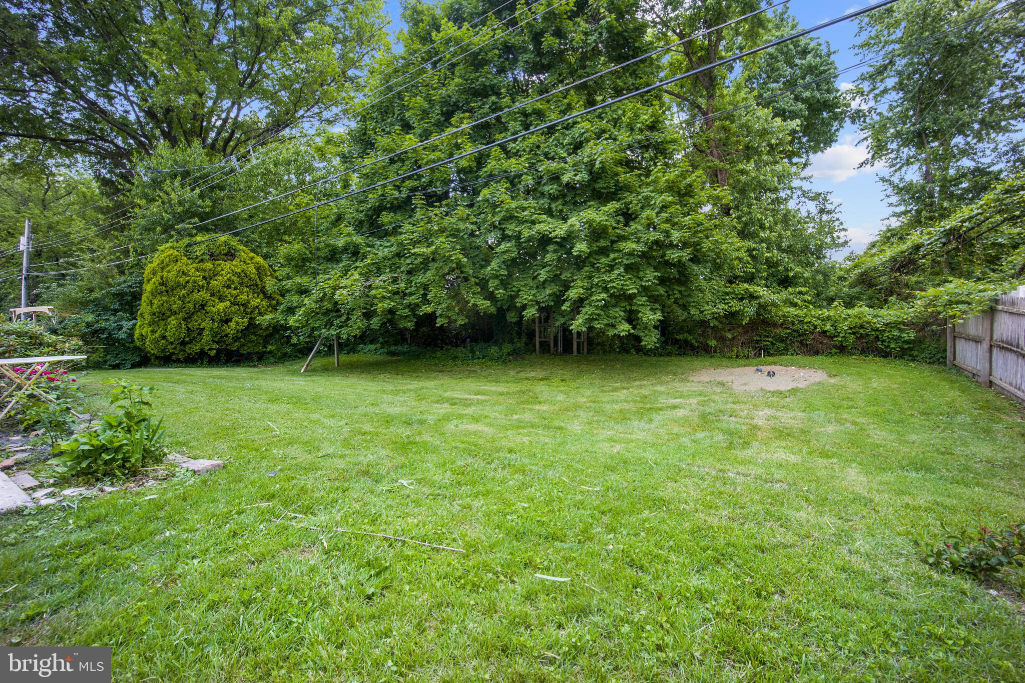 80 Hollow Road Levittown, PA 19056 - Photo 30 of 31 Gallery Image 30