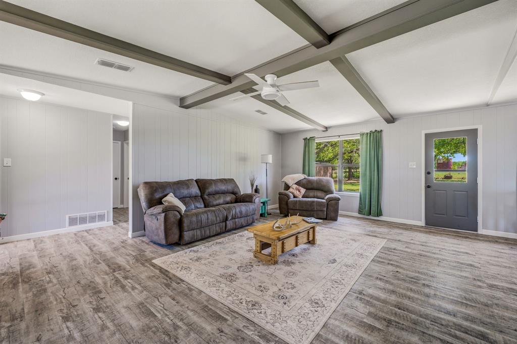 1331 Medlan Chapel Road Graham, TX 76450 - Photo 4 of 31