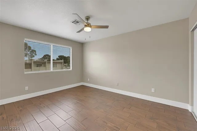 $1,325 | 719 Anne Lane, Henderson, NV 89015