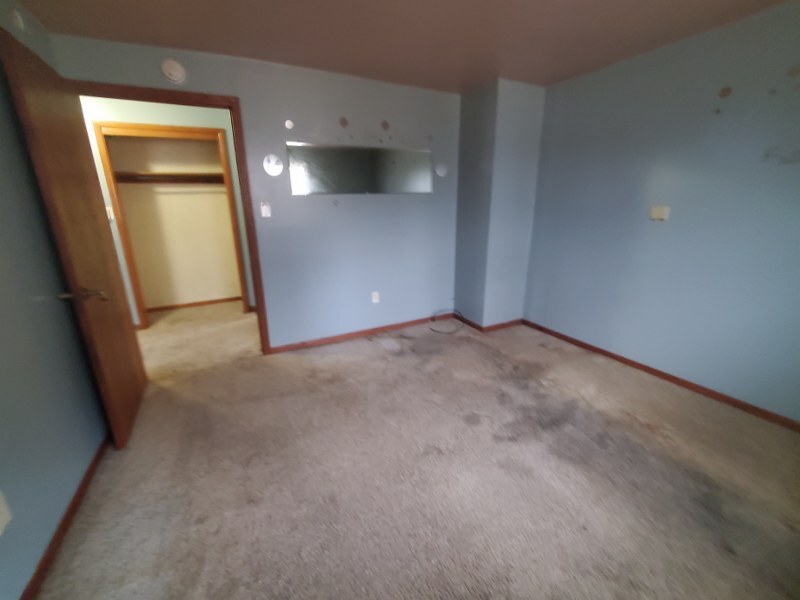 616 Argyle Court Clinton, IA 52732 - Photo 9 of 21