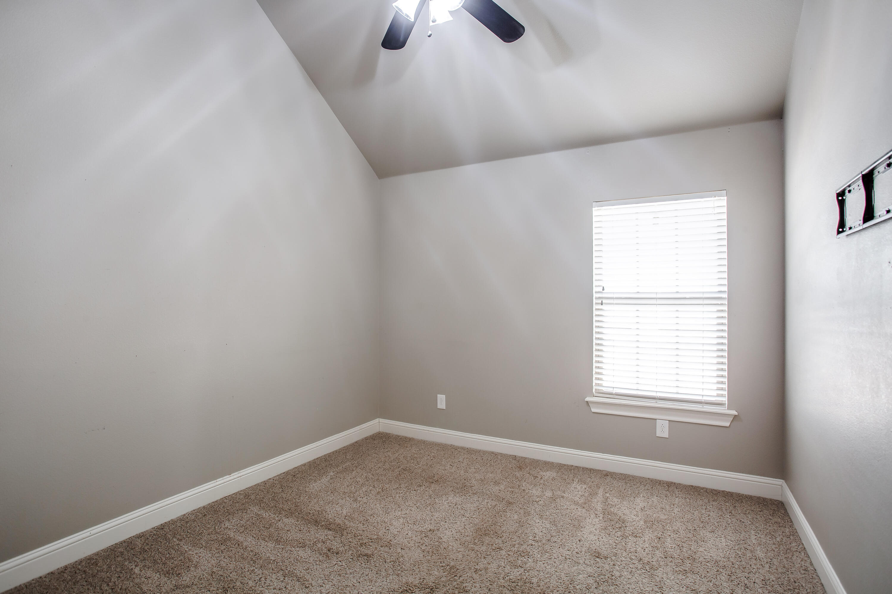 2007 101st Street Lubbock, TX 79423 - Photo 14 of 18 2007-111