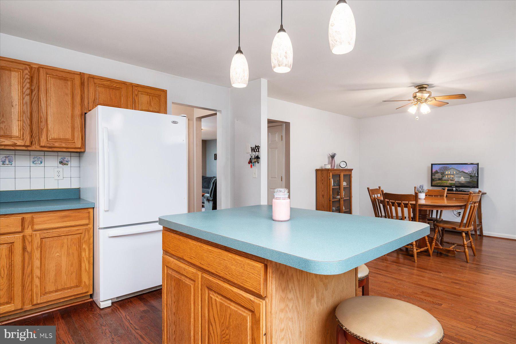 1213 Hampton Road Annapolis, MD 21409 - Photo 10 of 43 Kitchen