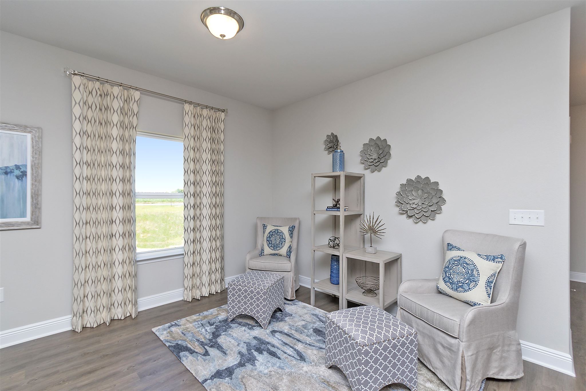 9473 Impala Drive, Unit 2 Foley, AL 36535 - Photo 3 of 21 Sitting area