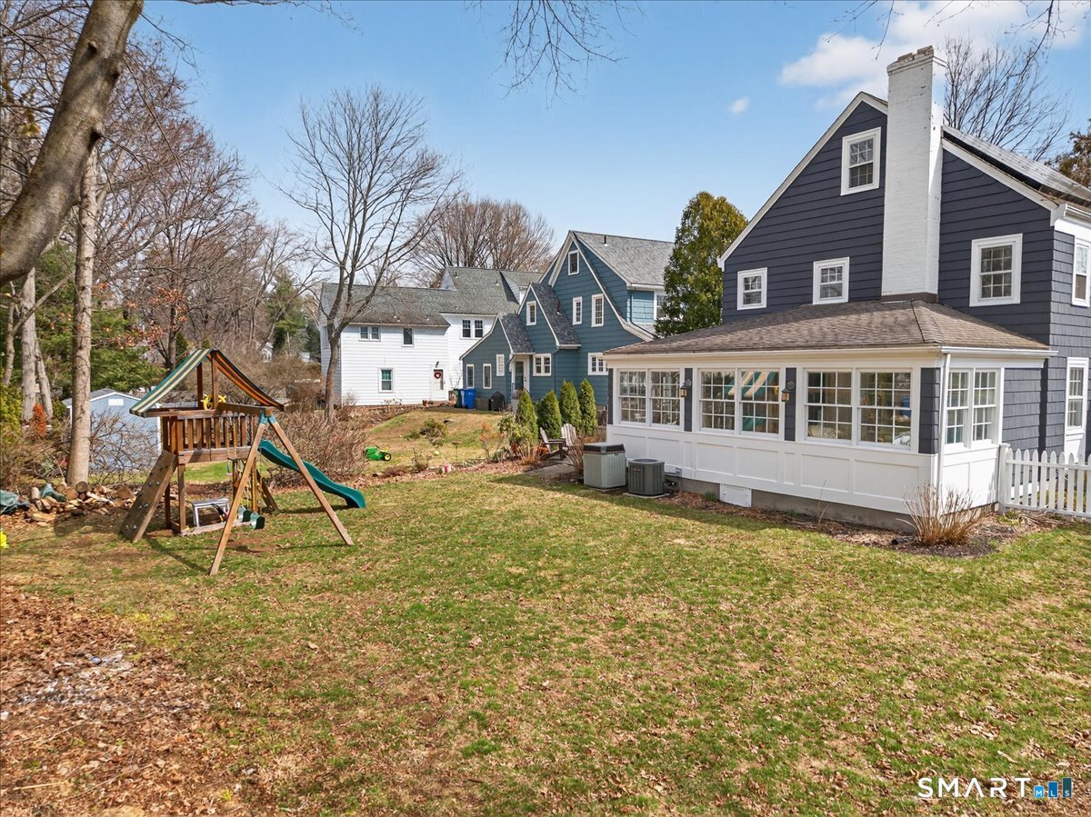 88 Churchill Road Hamden, CT 06517 - Photo 32 of 40