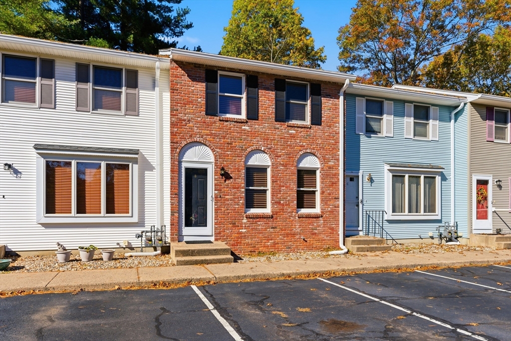 23 Tannery Road, Unit B Westfield, MA 01085 - Photo 2 of 25