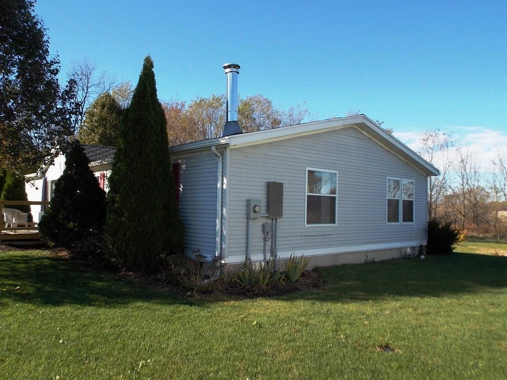 8724 Hathaway Road Churubusco, IN 46723 - Photo 30 of 36