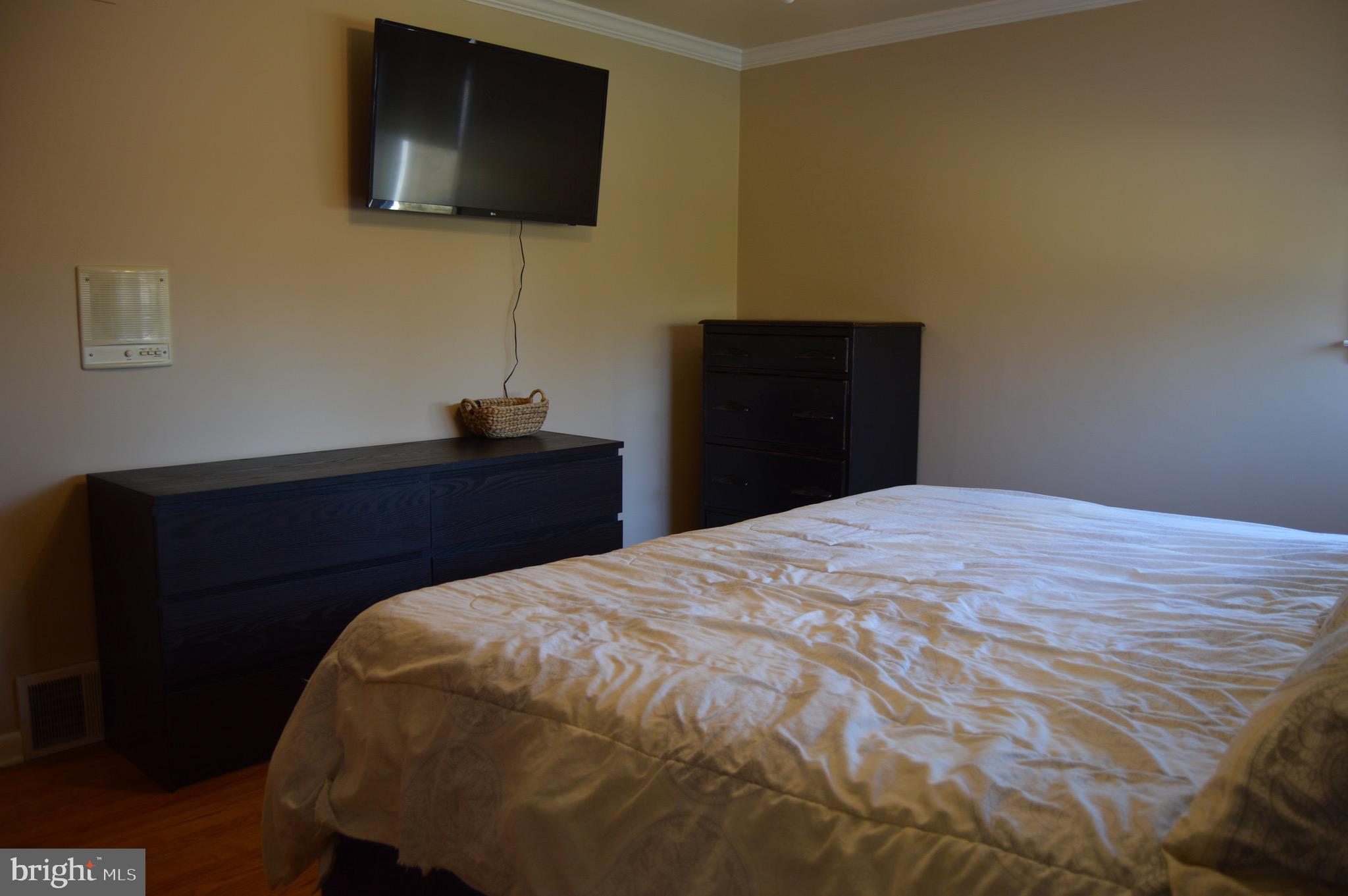2611 Durham Road York, PA 17402 - Photo 10 of 31 Gallery Image 10