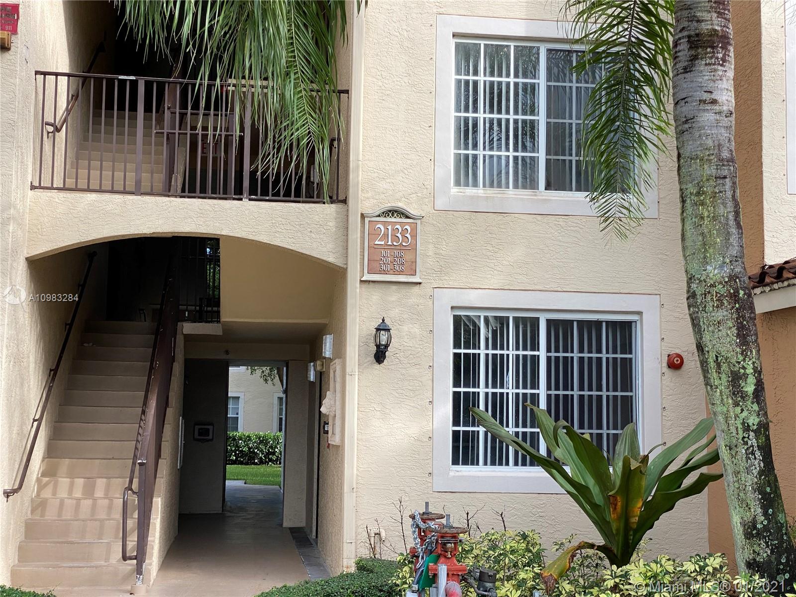 2133 Renaissance Boulevard, Unit 107 Miramar, FL 33025 - Photo 4 of 31 Gallery Image 4