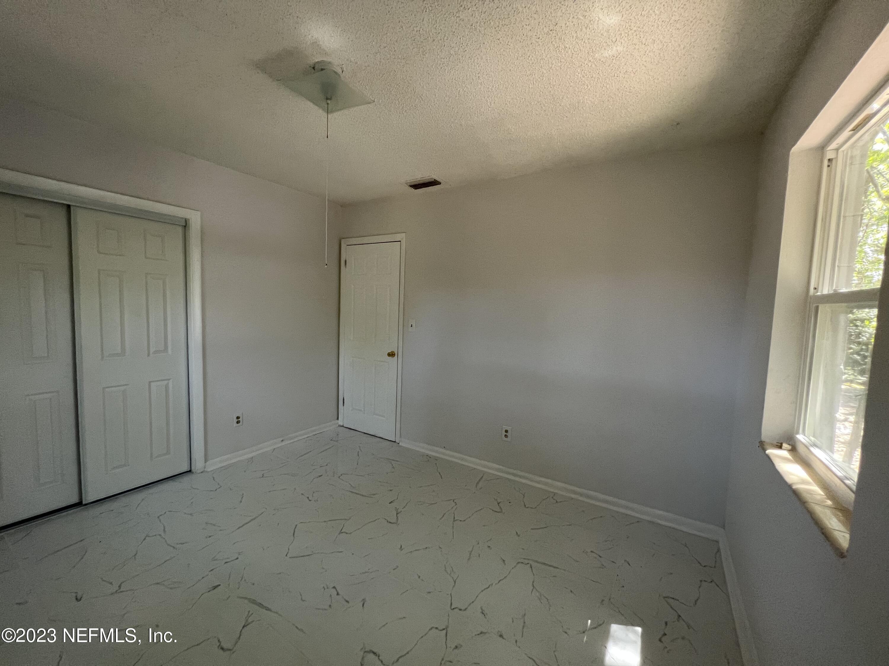 2820 Rogero Road Jacksonville, FL 32277 - Photo 47 of 55 IMG_0854