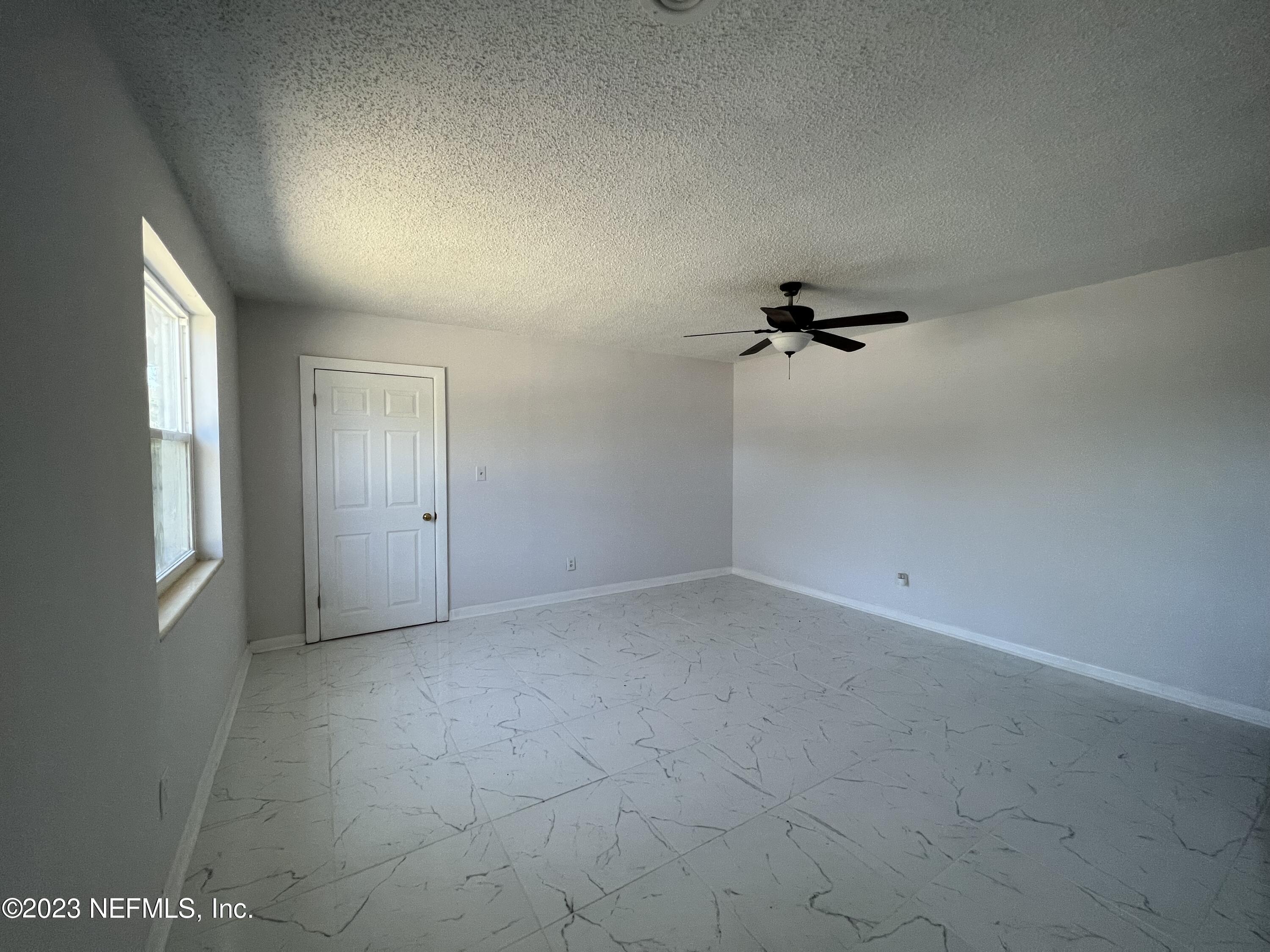 2820 Rogero Road Jacksonville, FL 32277 - Photo 6 of 55 IMG_0813