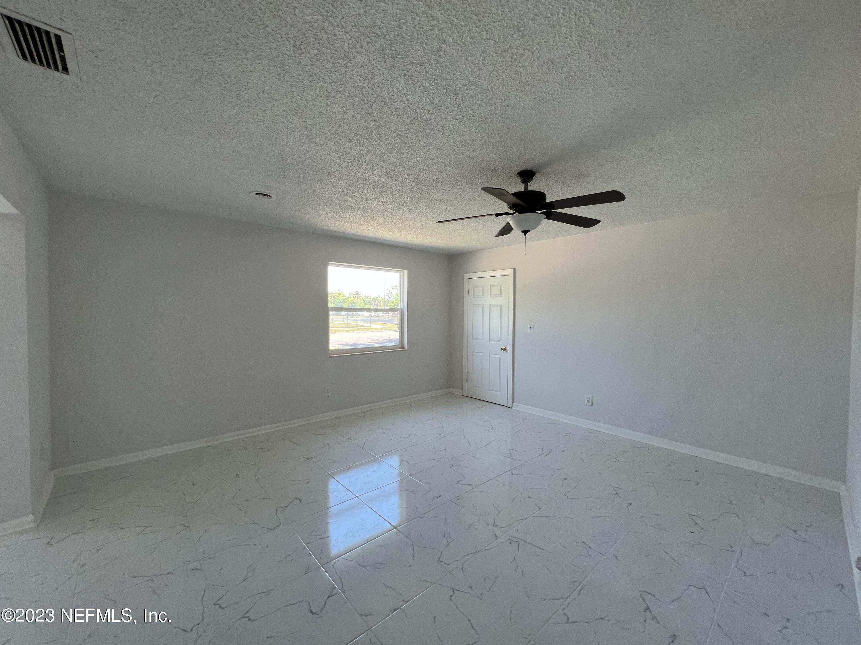 2820 Rogero Road Jacksonville, FL 32277 - Photo 7 of 55 IMG_0814