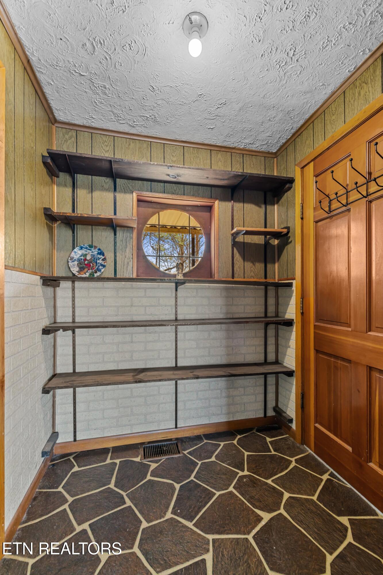 228 Old Rutledge Pike Blaine, TN 37709 - Photo 25 of 39 018-228OldRutledgePike-Blaine-TN-37709-S