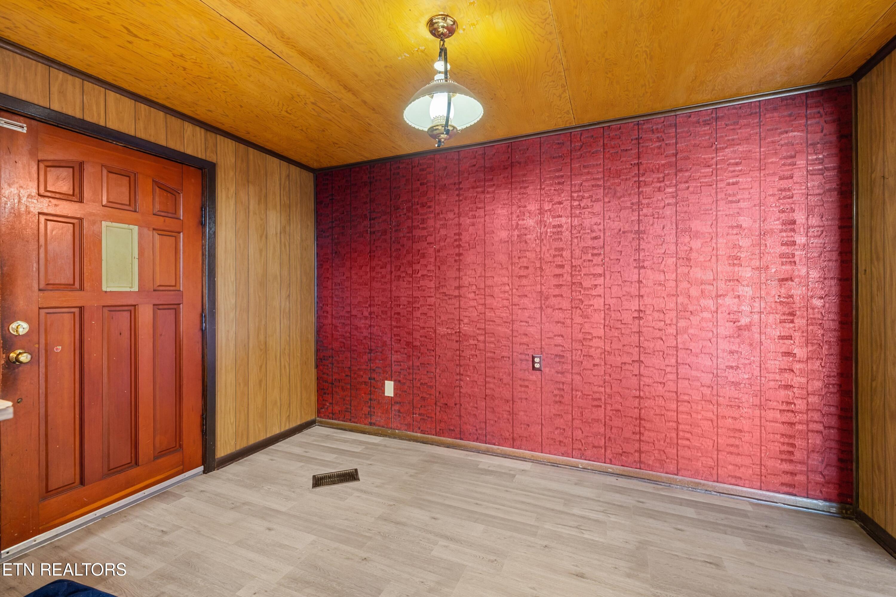 228 Old Rutledge Pike Blaine, TN 37709 - Photo 27 of 39 023-228OldRutledgePike-Blaine-TN-37709-S