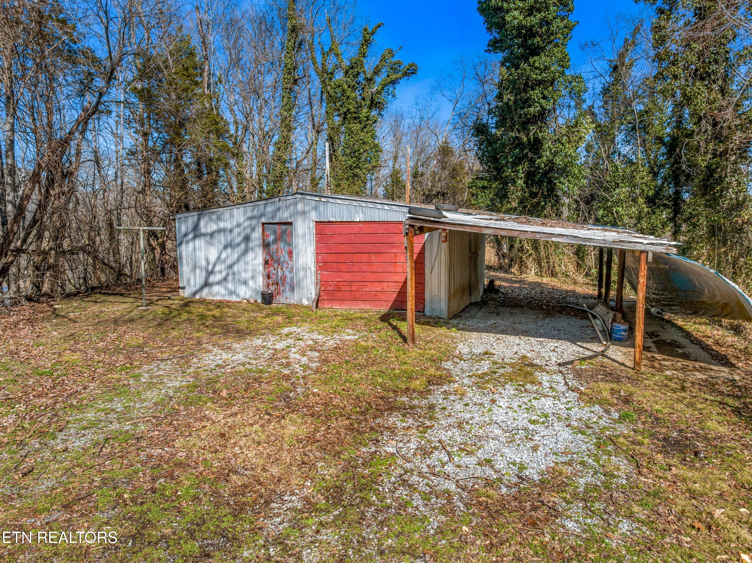 228 Old Rutledge Pike Blaine, TN 37709 - Photo 35 of 39 051-228OldRutledgePike-Blaine-TN-37709-S