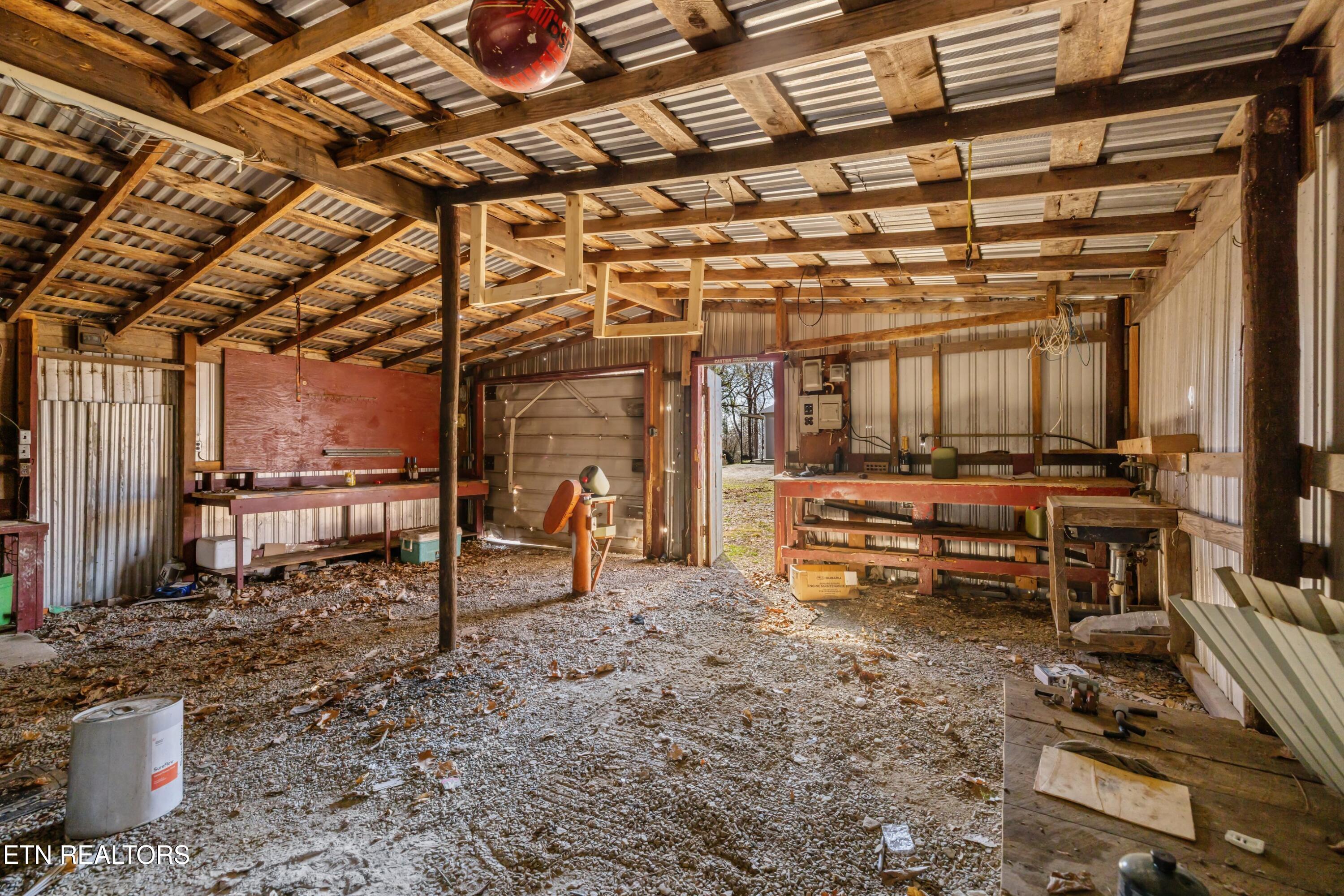 228 Old Rutledge Pike Blaine, TN 37709 - Photo 37 of 39 040-228OldRutledgePike-Blaine-TN-37709-S