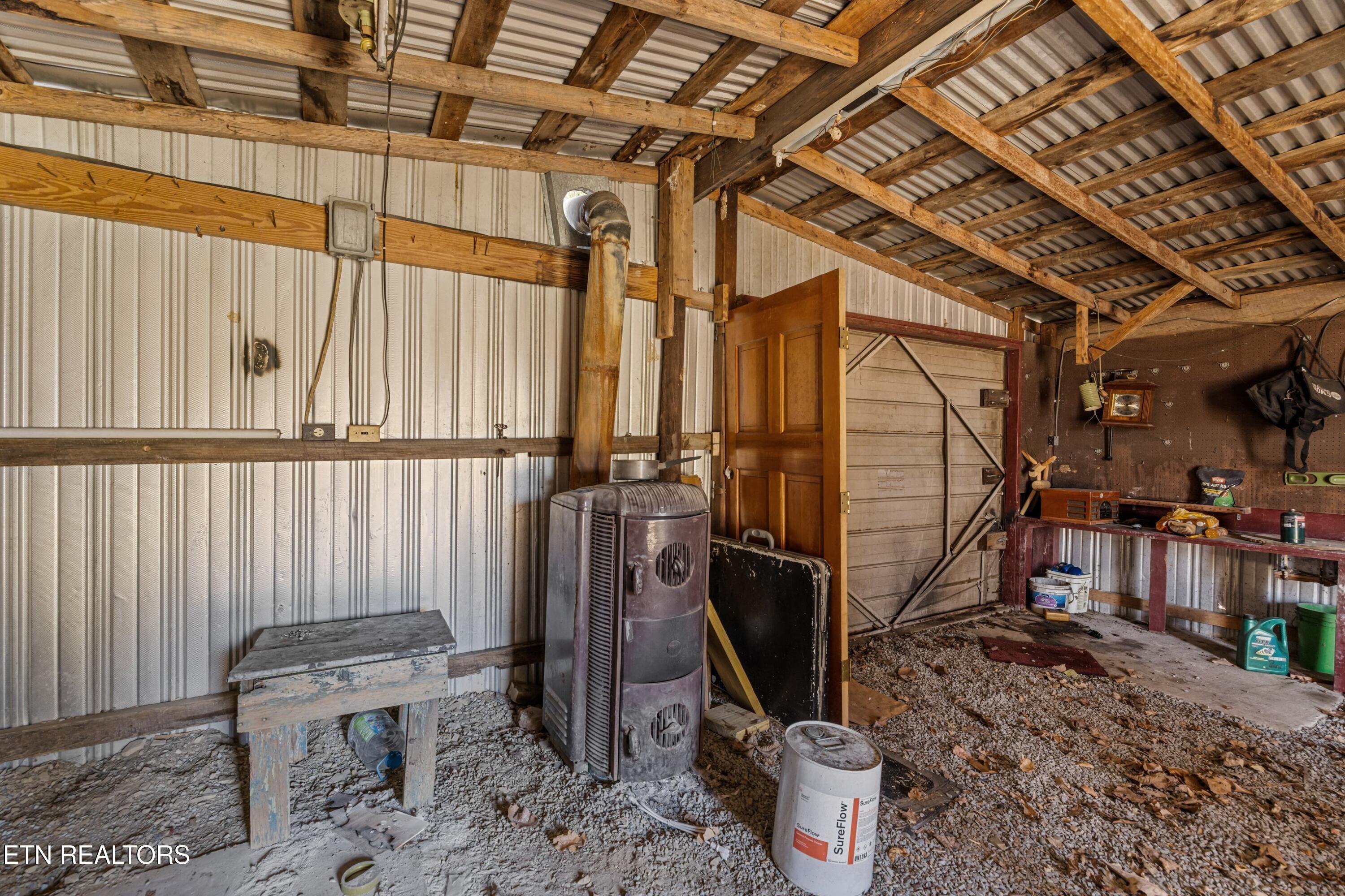 228 Old Rutledge Pike Blaine, TN 37709 - Photo 38 of 39 041-228OldRutledgePike-Blaine-TN-37709-S