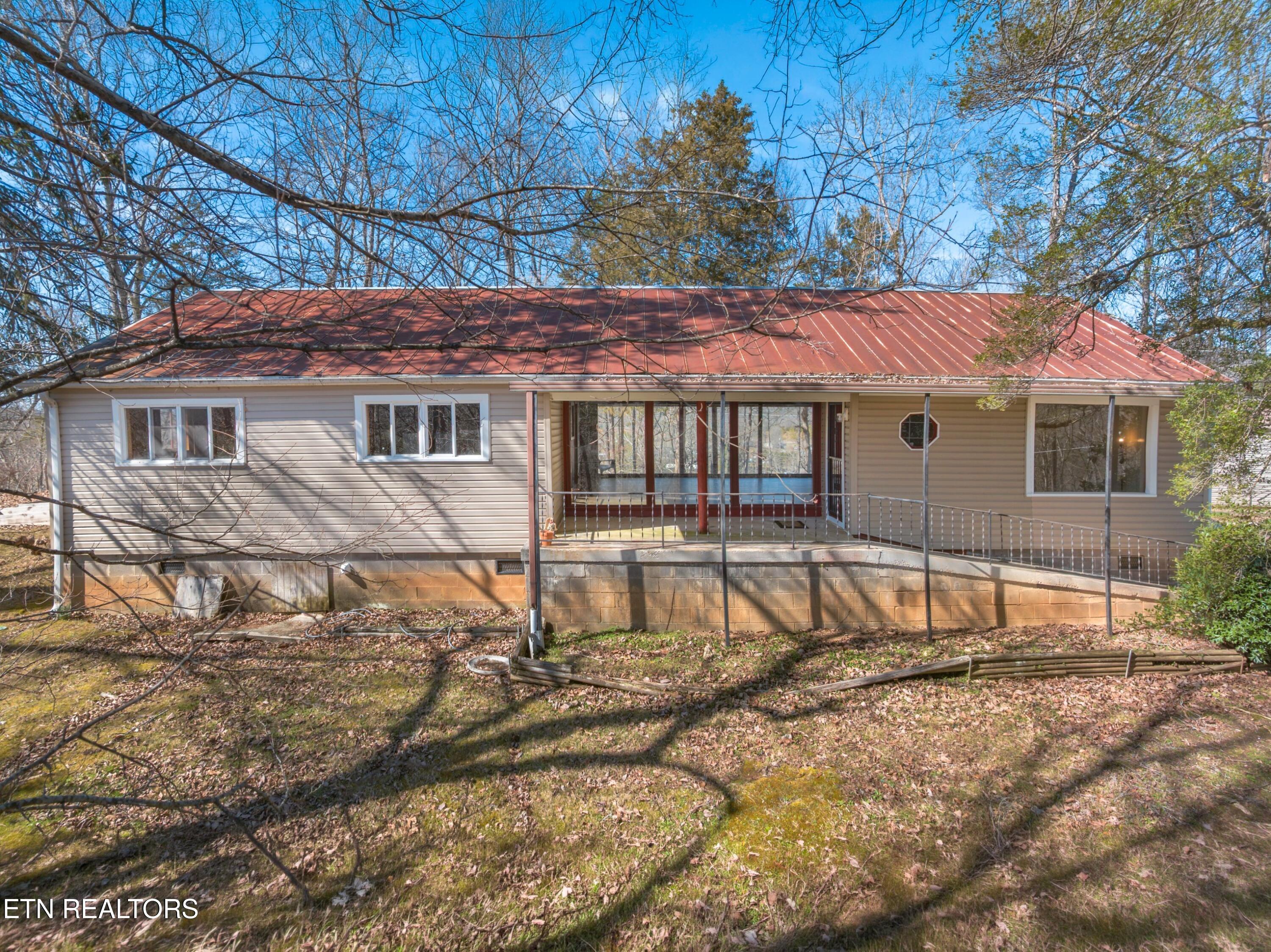 228 Old Rutledge Pike Blaine, TN 37709 - Photo 5 of 39 002-228OldRutledgePike-Blaine-TN-37709-S
