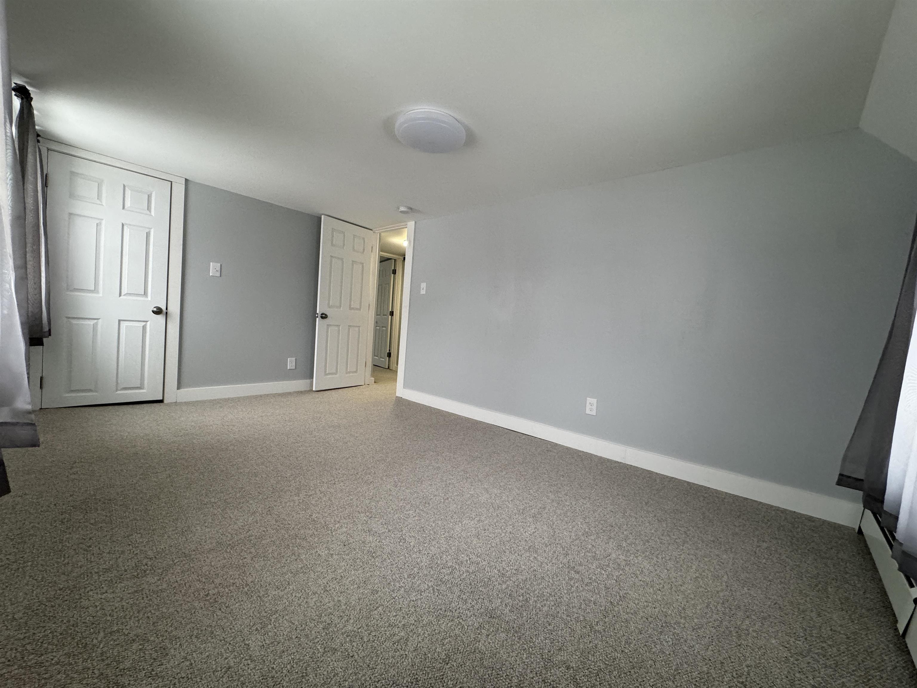 8 Vernon Street Rutland, VT 05701 - Photo 6 of 25