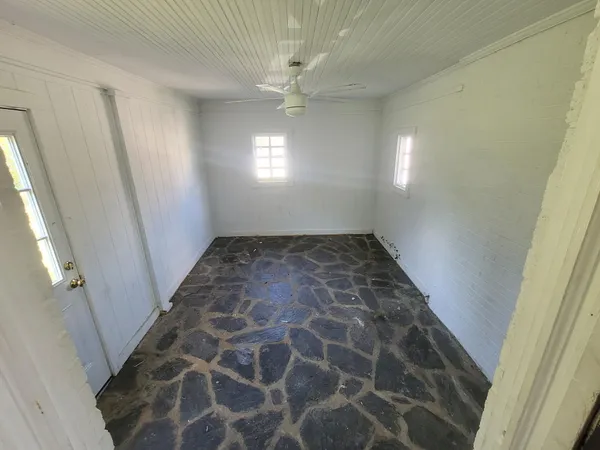 $2,500 | 209 Plymouth Drive, Roanoke, VA 24019