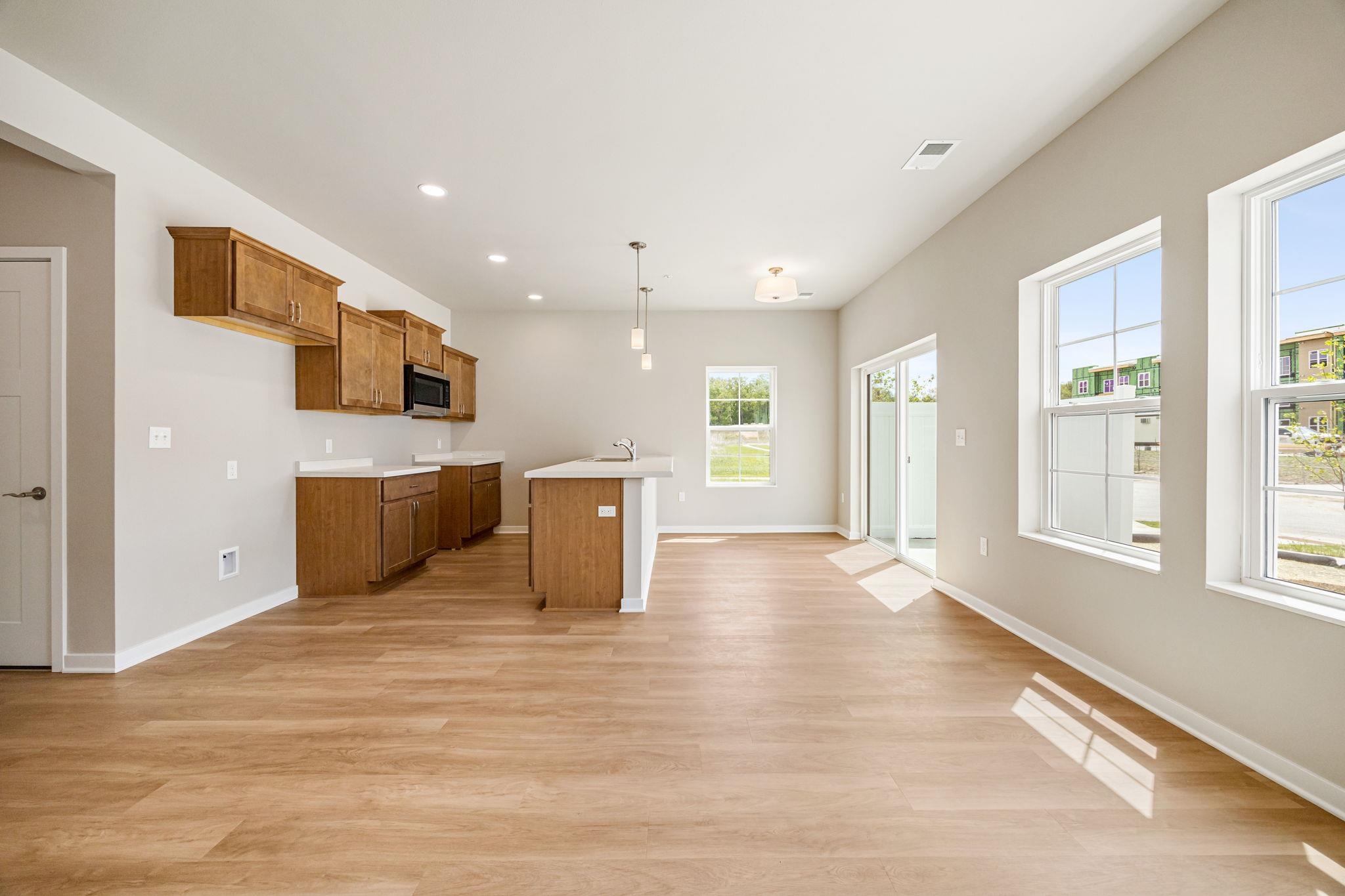1364 Marigold Fort, Unit 1 Fort Atkinson, WI 53538 - Photo 9 of 65