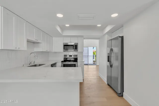 $259,500 | 220 North 22nd Place, Unit 2036, Mesa, AZ 85213