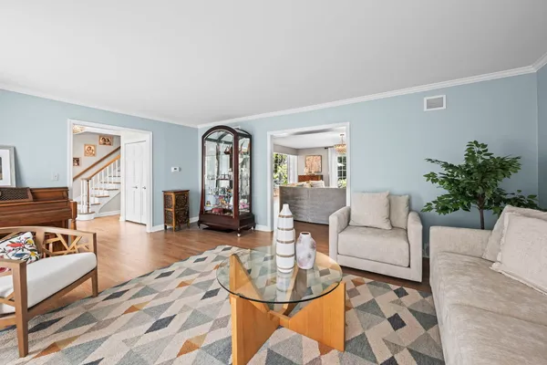 $950,000 | 508 West Marion Street, Prospect Heights, IL 60070