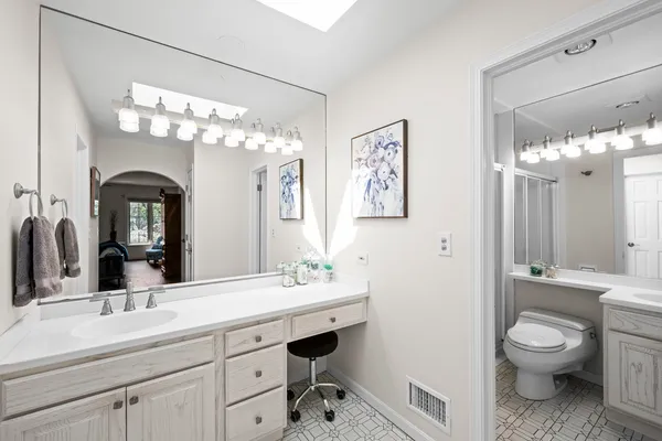 $950,000 | 508 West Marion Street, Prospect Heights, IL 60070