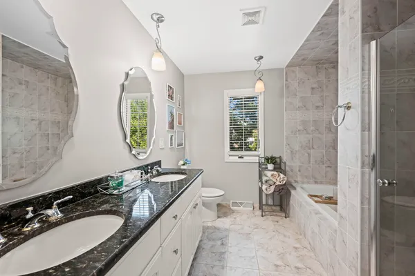$950,000 | 508 West Marion Street, Prospect Heights, IL 60070