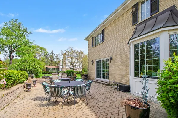 $950,000 | 508 West Marion Street, Prospect Heights, IL 60070