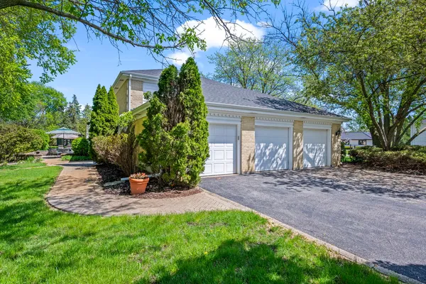 $950,000 | 508 West Marion Street, Prospect Heights, IL 60070