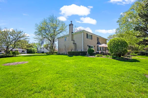 $950,000 | 508 West Marion Street, Prospect Heights, IL 60070