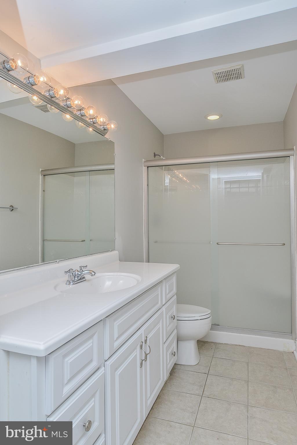3910 Pender Spring Drive Fairfax, VA 22033 - Photo 20 of 29 Basement Bath