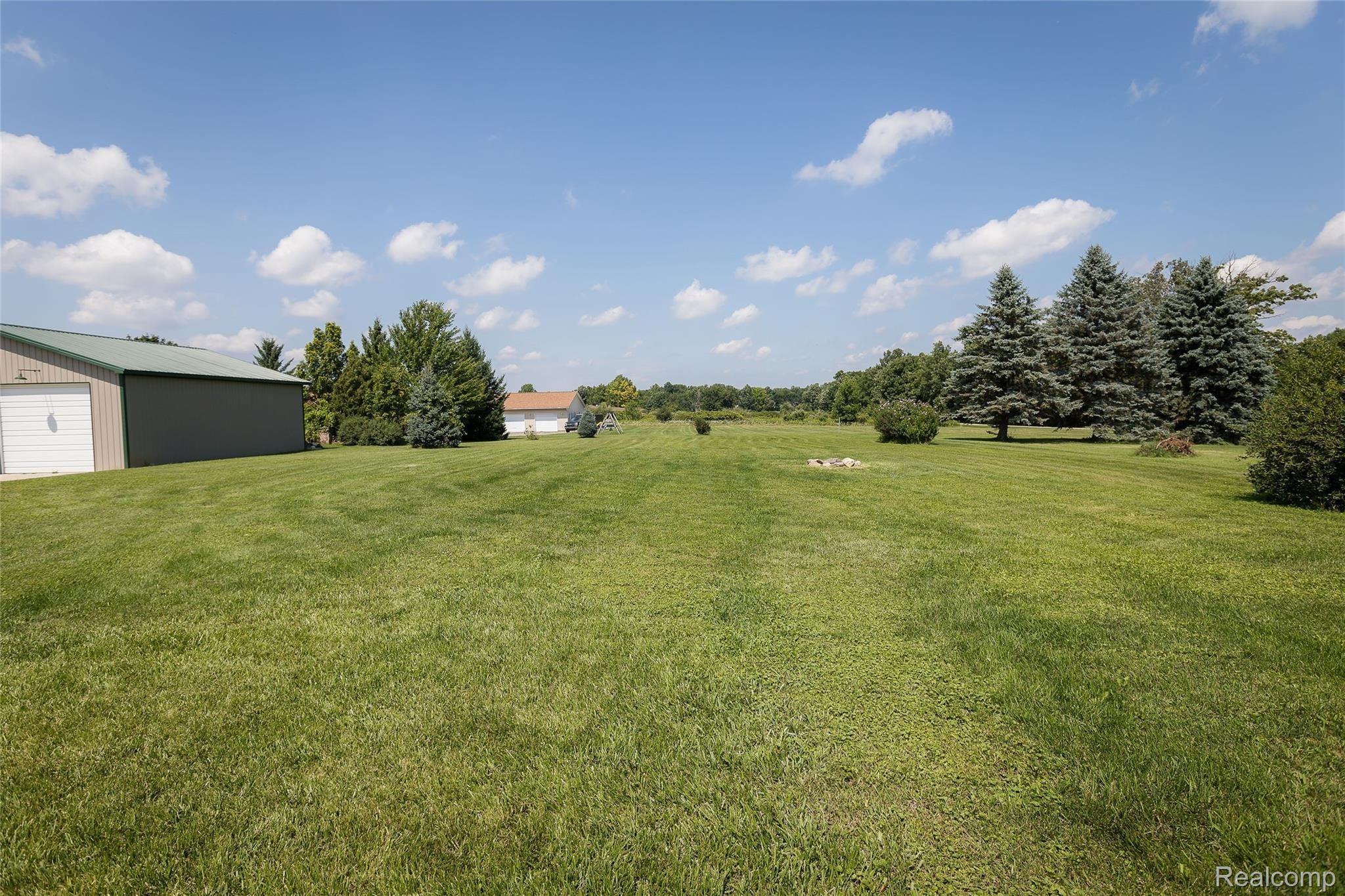 10201 Green Road Goodrich, MI 48438 - Photo 8 of 32 9Y3A5019.jpg