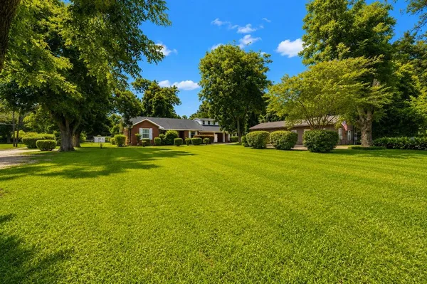 $249,000 | 6142 Masonic Drive, Alexandria, LA 71301