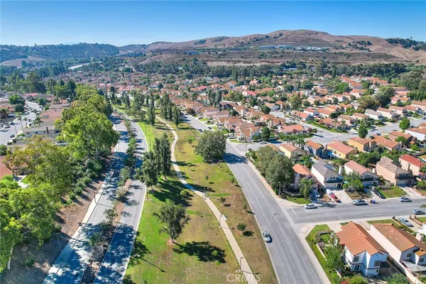 $838,000 | 8 Tanglewood Drive, Phillips Ranch, CA 91766